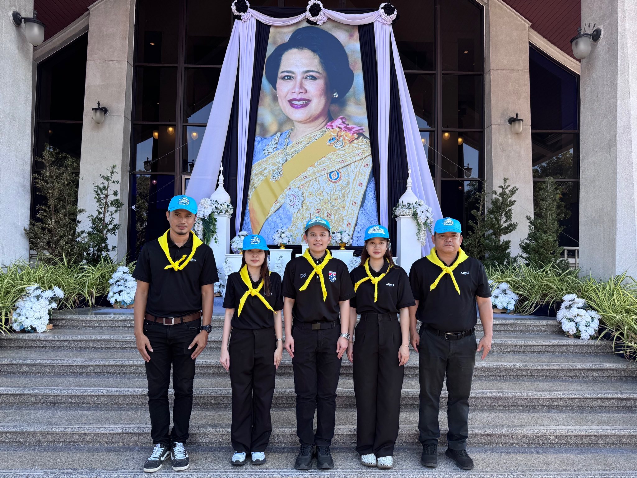 title - ส.ป.ก.อ่างทอง เข้าร่วมโครงการจิตอาสาพัฒนา กระทรวงเกษตรและสหกรณ์ “เราทำความดี ด้วยหัวใจ” เนื่องในโอกาสวันคล้ายวันพระบรมราชสมภพ พระบาทสมเด็จพระบรมชนกาธิเบศร มหาภูมิพลอดุลยเดชมหาราช บรมนาถบพิตร วันชาติ และวันพ่อแห่งชาติ 5 ธันวาคม 2568